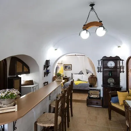 Mylopetres Traditional Finikia Appartamento *